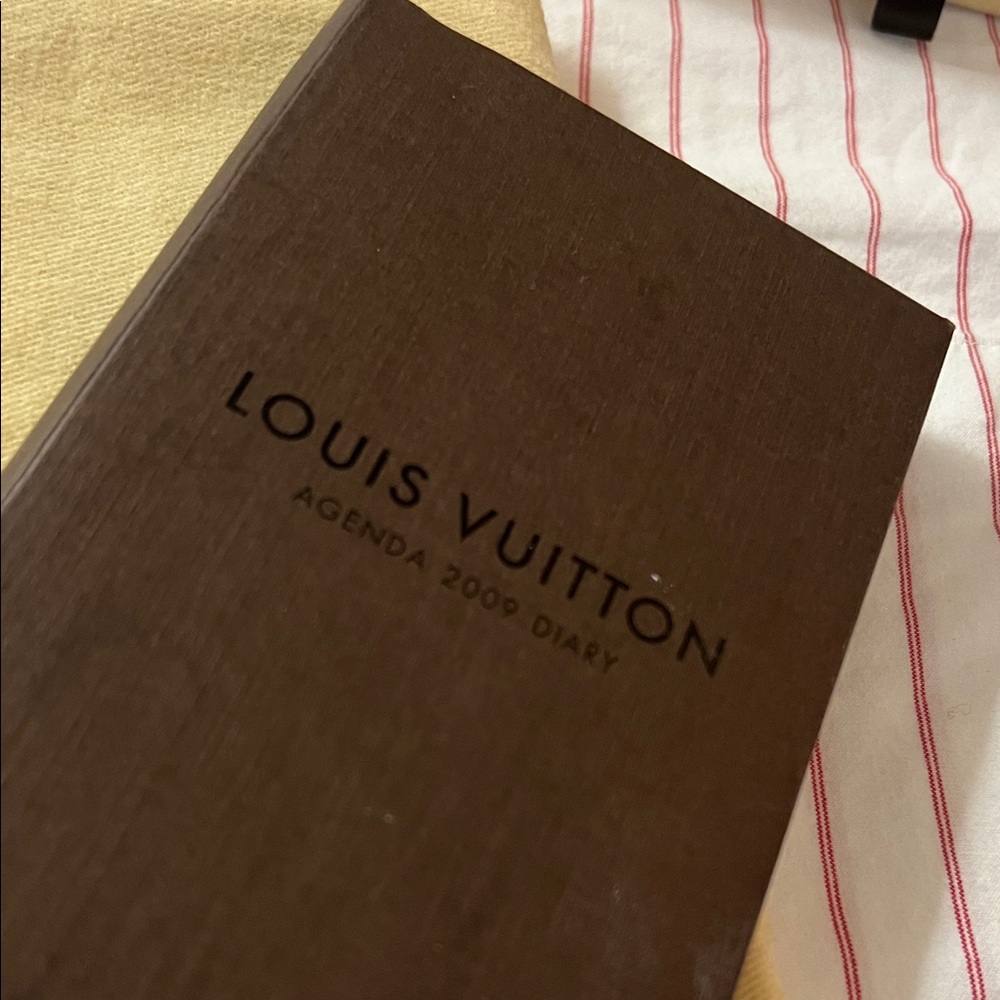 Louis Vuitton mini lin Pink and Cream Monogram 2009 vintage agenda - Picture 7 of 7